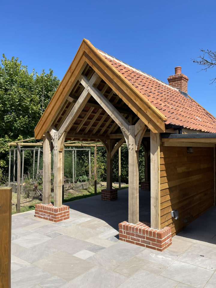 Loggia and Summerhouse in Beccles, Suffolk   1